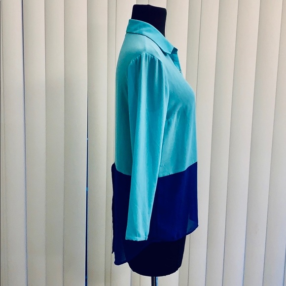 3 Forever 21 long sleeve button down blouses. - Picture 8 of 16